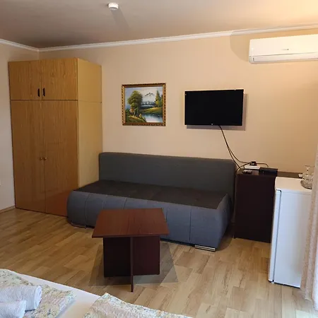 Vitorlas Apartmanhaz *
