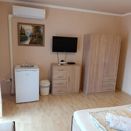 Апартаменты Vitorlas Apartmanhaz Шиофок